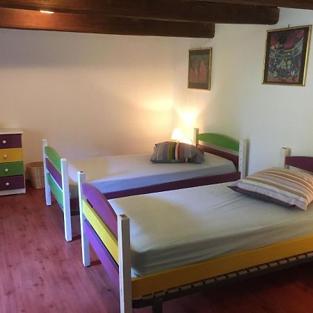 Les Chambres D'Hotes De L'Ecurie Goupil Mont-le-Vignoble Εξωτερικό φωτογραφία